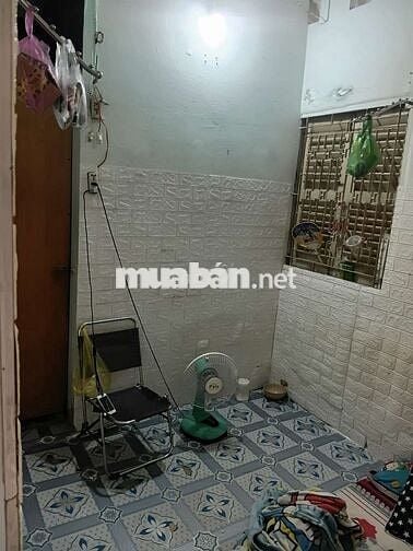 Phòng trọ 12m² đường cmt8 p11 q3