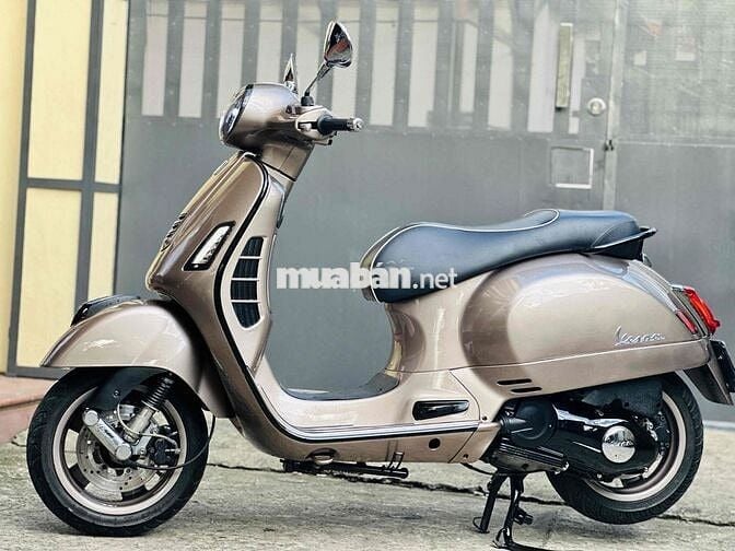VESPA GTS 125CC 3VAL IE BIỂN 53377 TPHCM CỰC ĐẸP