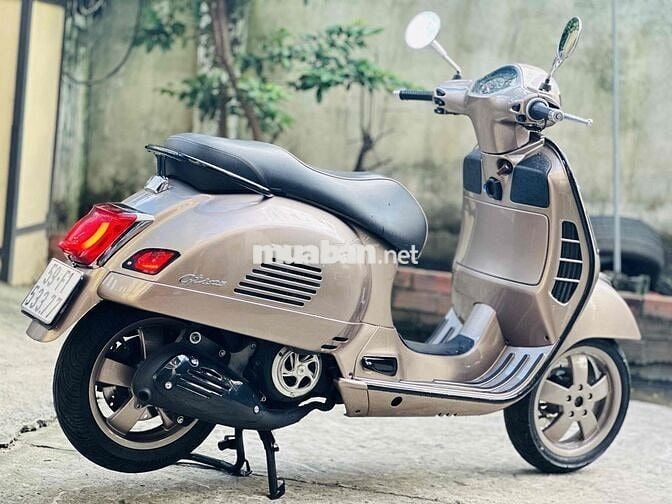 VESPA GTS 125CC 3VAL IE BIỂN 53377 TPHCM CỰC ĐẸP
