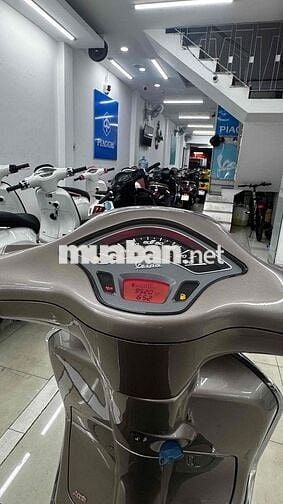 Vespa Vàng đồng tft chính chủ