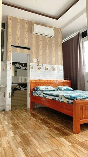 KHÁCH SẠN 10 PHÒNG GIÁ 8 TỶ 2 ĐƯỜNG LỚN 6M CÁCH ĐƯỜNG 60M VỊ TRÍ ĐẮC Đ