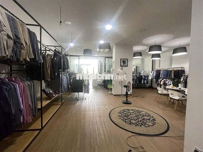 Bán nhà 1Lầu mặt tiền Thới An Lê Thị Riêng 8x30m, vị trí đẹp chỉ 17 tỷ