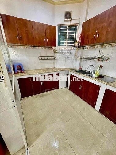 Quá rẻ, Nhỉnh 5 Tỷ nhà sát Trần Hưng Đạo, P7, Quận 5.