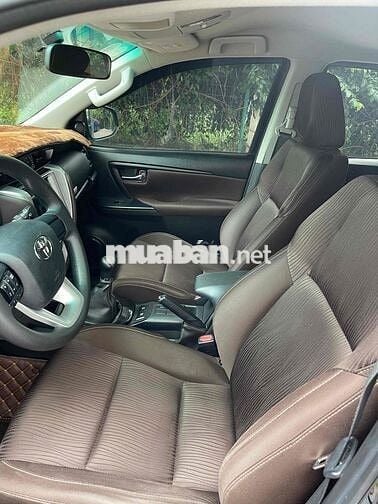 Toyota Fortuner 2019 2.4G 4x2 MT - 82000 km