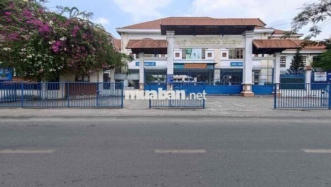🏘️ Em cần cho thuê Căn nhà MẶT TIỀN Đường Trương Phước Phan