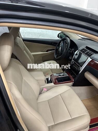 Toyota Camry 2014 2.0E - 65000 km