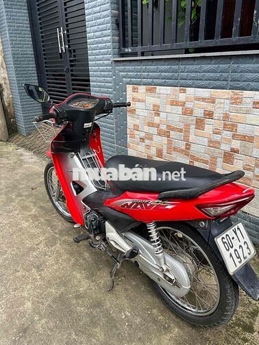 Cần bán xe Wave A máy móc êm . Đầy đủ chức năng