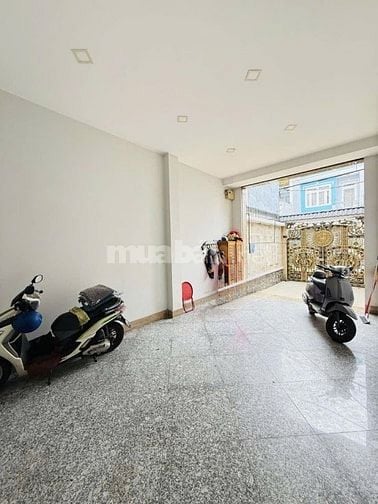 Đi định cư cần bán BIỆT THỰ tâm huyết 8x20 3 tầng ôtô đỗ cửa chỉ 11.4T