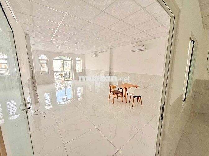 Cho thuê sàn Văn phòng diện tích 120m2 số 21 Bành Văn Trân, Tân Bình