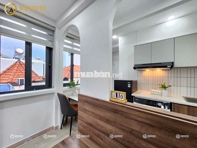 CĂN HỘ FULL NỘI THẤT BAN CÔNG CỬA SỔ THOÁNG GẦN PHAN ĐĂNG LƯU