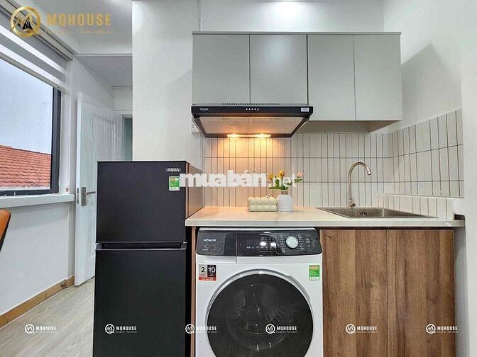 CĂN HỘ FULL NỘI THẤT BAN CÔNG CỬA SỔ THOÁNG GẦN PHAN ĐĂNG LƯU
