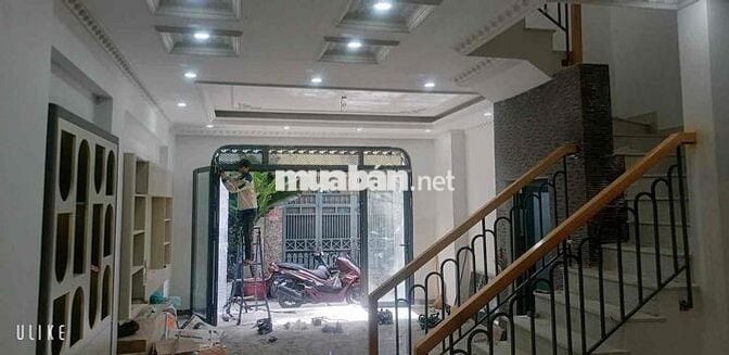 Quân bán nhà giá tốt ai có nhu cầu liên hệ m tư vấn nhiệt tình nhé