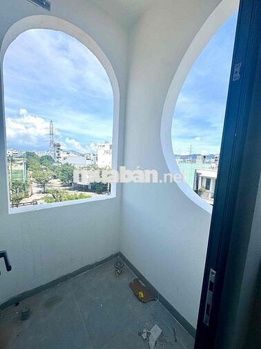CĂN DUPLEX MỚI 100% ĐƯỜNG QUÁCH THỊ TRANG