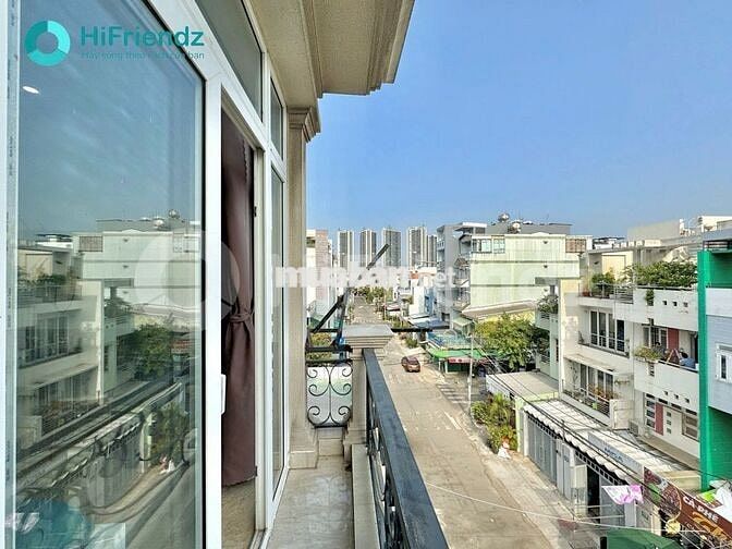 Phòng ban công  28m2 - Gần trường UFM, chợ Tân Mỹ, KCX Tân Thuận