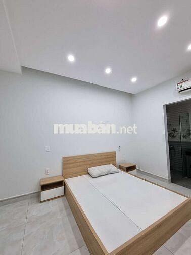 Cho thuê nhà 2 tầng mt 10m5 nguyễn hồng ánh