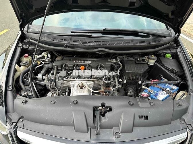 Honda Civic 2008 1.8 MT - 100000 km