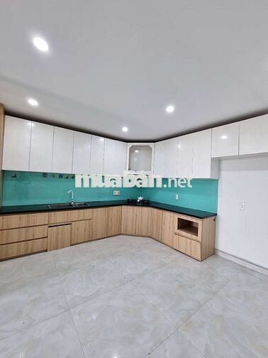Cho thuê nhà 2 tầng mt 10m5 nguyễn hồng ánh