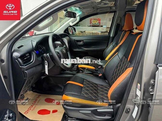 Toyota Fortuner 2019 2.4G 4x2 MT - bảo hành Toyota