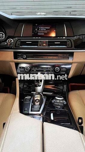 BMW 5 Series 2011 523i - 95000 km