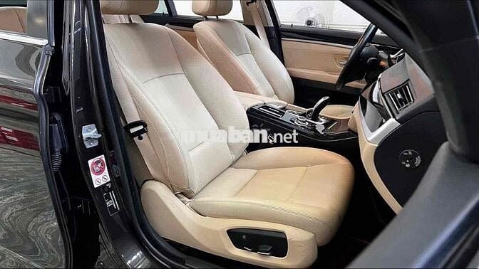 BMW 5 Series 2011 523i - 95000 km
