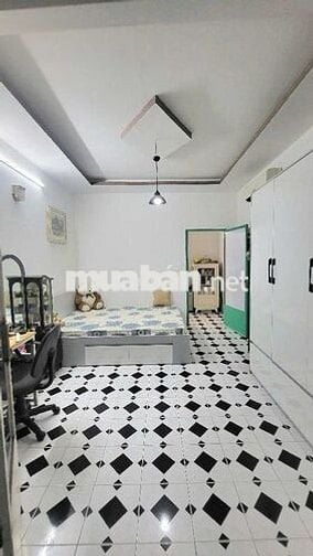 NHÀ 3 TẦNG, DT (3,6X8)M2, CÁCH 1 CĂN RA MẶT TIỀN, GIÁ 4,85 TỶ CÒN TL