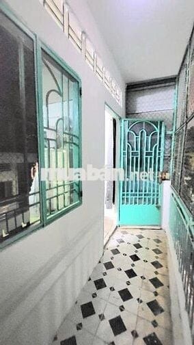 NHÀ 3 TẦNG, DT (3,6X8)M2, CÁCH 1 CĂN RA MẶT TIỀN, GIÁ 4,85 TỶ CÒN TL