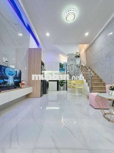 HOMESTAY TÂN PHÚ FULL NỘI THẤT XE HƠI ĐỖ CỬA CHỈ 3,65 TỶ TL