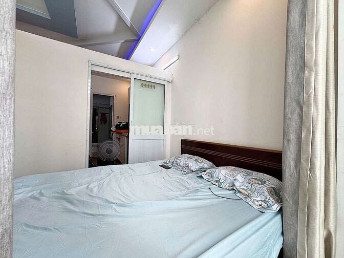 CHO THUÊ 2PN BANCON + FULL NT Ở PHẠM VĂN CHIÊU ,GV