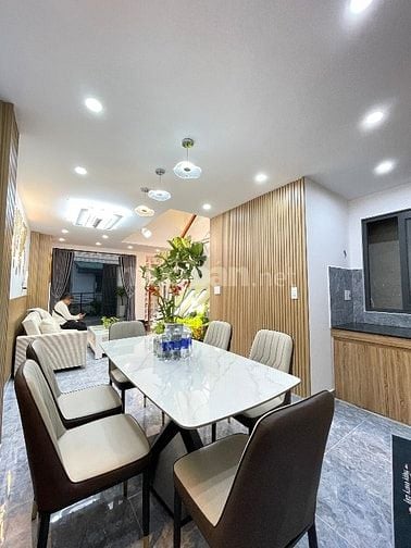 Khu Tên Lửa HẺM XE TẢI 5Tầng Đẹp Gara, Full Nội Thất Cao Cấp Nhỉn 7 Tỷ
