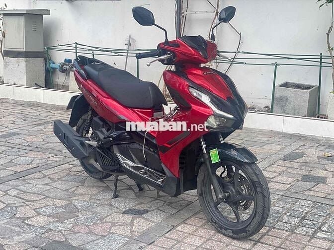 Air Blade 125 2021 odo 11 ngàn trả 17tr nhận xe