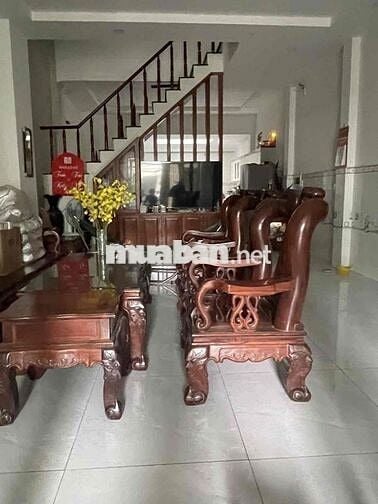 bán gấp nhà 89m2. 3 tầng. HXH 12m. hương lộ 80. BHHB. chỉ 6.7ty