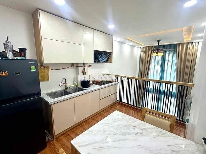 🔥 MẶT TIỀN KINH DOANH – NHÀ MỚI ĐẸP - 5 TẦNG - VUÔNG VỨC KHÔNG LỘ GIỚI