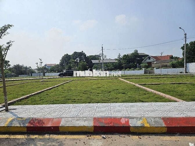 PHÂN LÔ HÒA LẠC - ÔTÔ TRÁNH ĐỖ - HẠ TẦNG ĐỒNG BỘ - ĐÓN ĐẦU QUY HOẠCH.