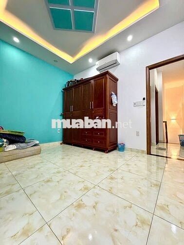 4.19 Tỷ TL Bán Nhà Hẻm Ô Tô Lê Đình Cẩn Bình Tân, 40m2, Nhà Đẹp Ở Ngay