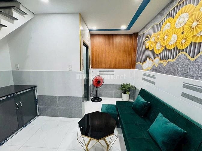CĂN NHÀ CỰC ĐẸP 38M² NGAY BẮC HẢI, QUẬN 10, GẦN CÔNG VIÊN LÊ THỊ RIÊNG
