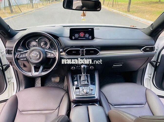 Mazda Cx-8 2.5 Premium 2022 màu trắng