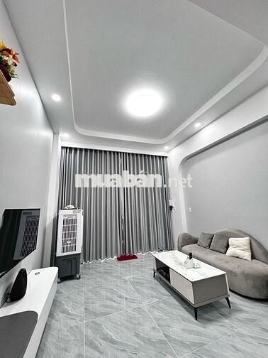 Bán nhanh nhà phố , MT Dương Bạch Mai , phường Tam Hiệp giá tốt