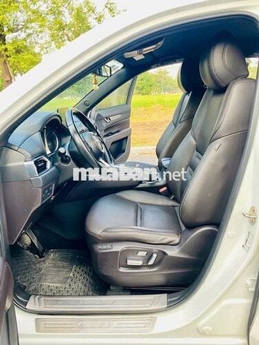 Mazda Cx-8 2.5 Premium 2022 màu trắng