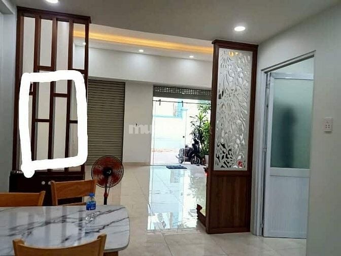 Mặt tiền kinh doanh 76/ Lê Văn Phan 5.5x12m trệt lửng Full Nội Thất 