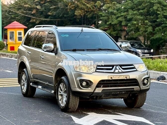 Mitsubishi Pajero Sport 2015 G 4x2 AT - 92000 km