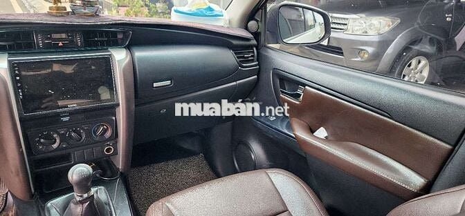 TOYOTA  FORTUNER 2016 2.4G 4x2 MT
