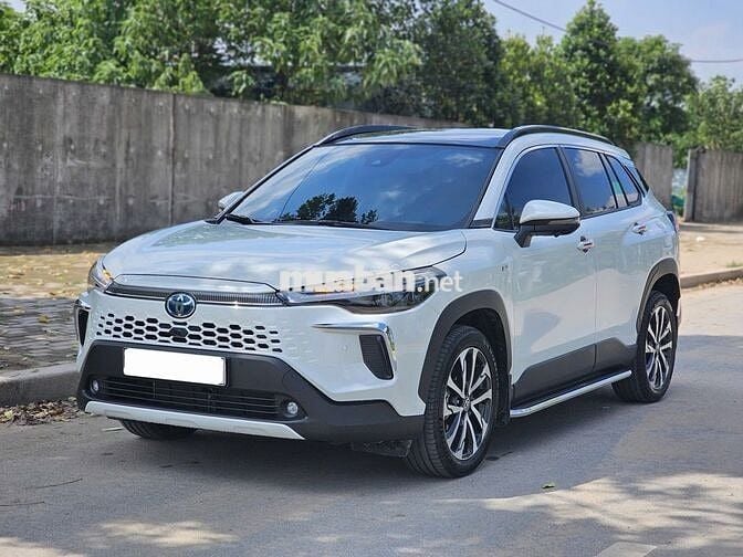 Toyota Corolla Cross 2025 1.8HEV - 3000 km