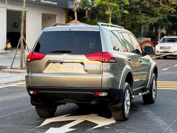 Mitsubishi Pajero Sport 2015 G 4x2 AT - 92000 km