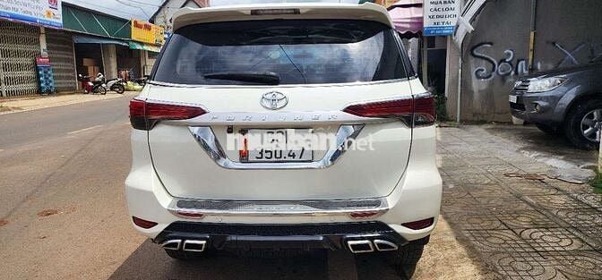 TOYOTA  FORTUNER 2016 2.4G 4x2 MT