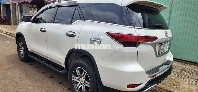 TOYOTA  FORTUNER 2016 2.4G 4x2 MT