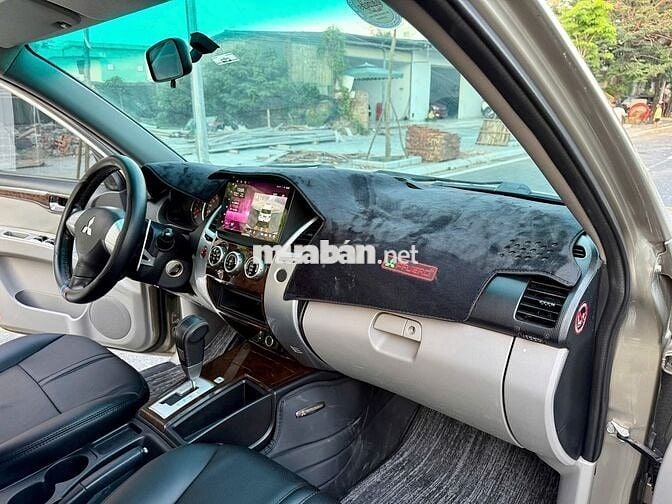 Mitsubishi Pajero Sport 2015 G 4x2 AT - 92000 km