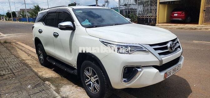 TOYOTA  FORTUNER 2016 2.4G 4x2 MT