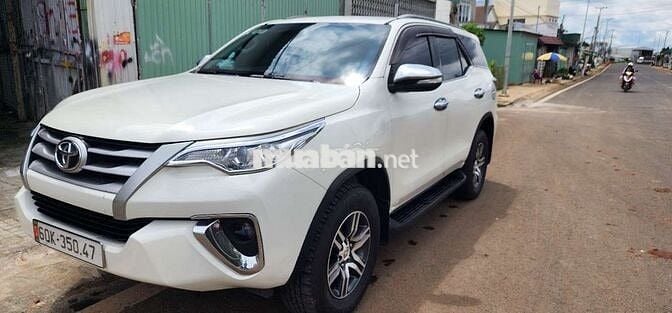 TOYOTA  FORTUNER 2016 2.4G 4x2 MT