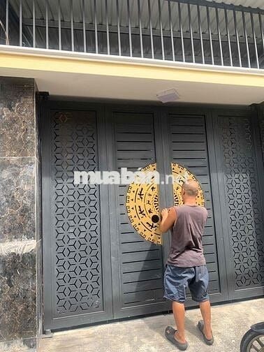 mình cần bán căn nhà môt trệt một lầu nhà mới sây