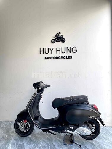 vespa print đen nhám